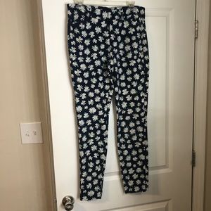 Old Navy Pixie Pant - TALL